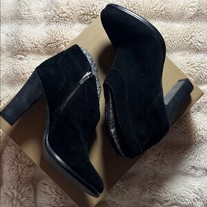 Crown Vintage Black Suede Ankle Boots